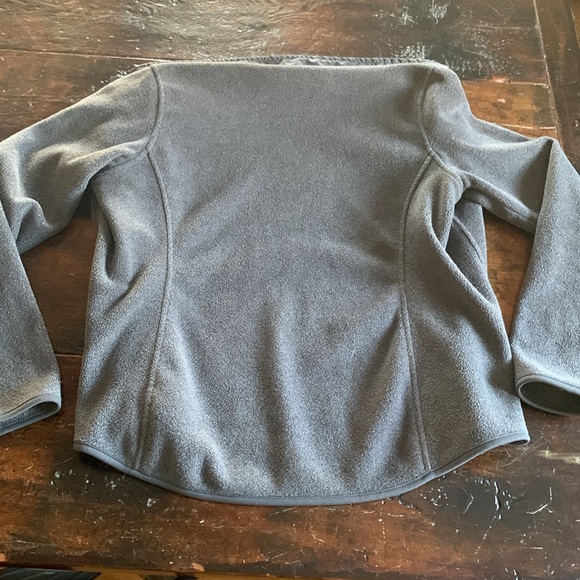 Women’s Vintage GAP Fleece - Picture 4 of 4